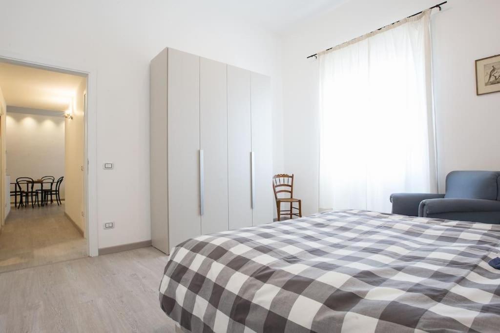 Appartamento 2 Camere Da Letto Al Politeama Palermo Bagian luar foto